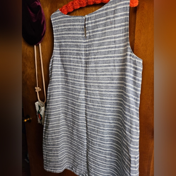 ♡ Striped Sleeveless Dress -navy and white Purchased from Nordstroms - Picture 2 of 3